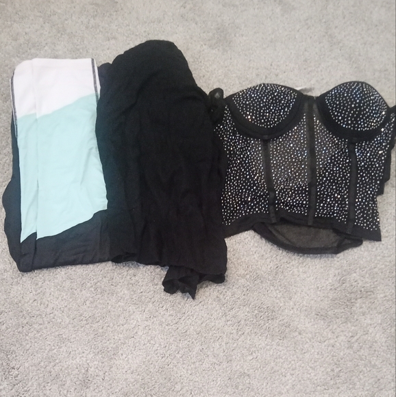 Mystery box 5 items size 2X-3X, XXL- XXXL - Picture 5 of 5